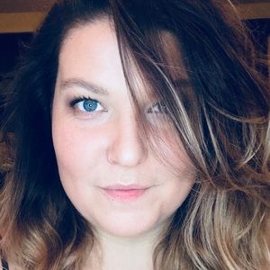 Meet your Posher, Kylee